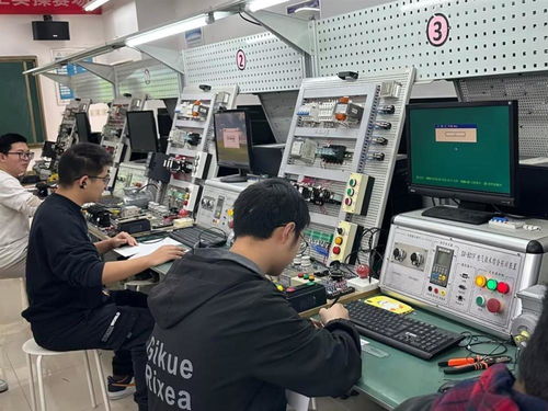 展技能風采，揚職業(yè)精神——武漢鐵路橋梁職業(yè)學院信息技術咨詢服務周活動紀實